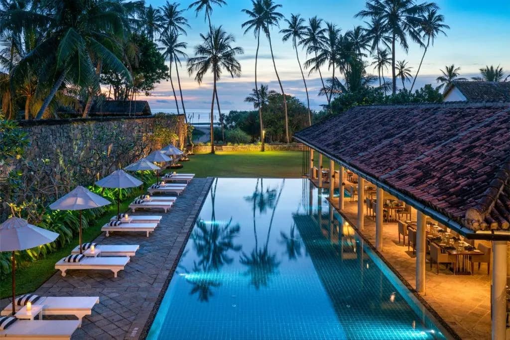 Taru Villa Long House